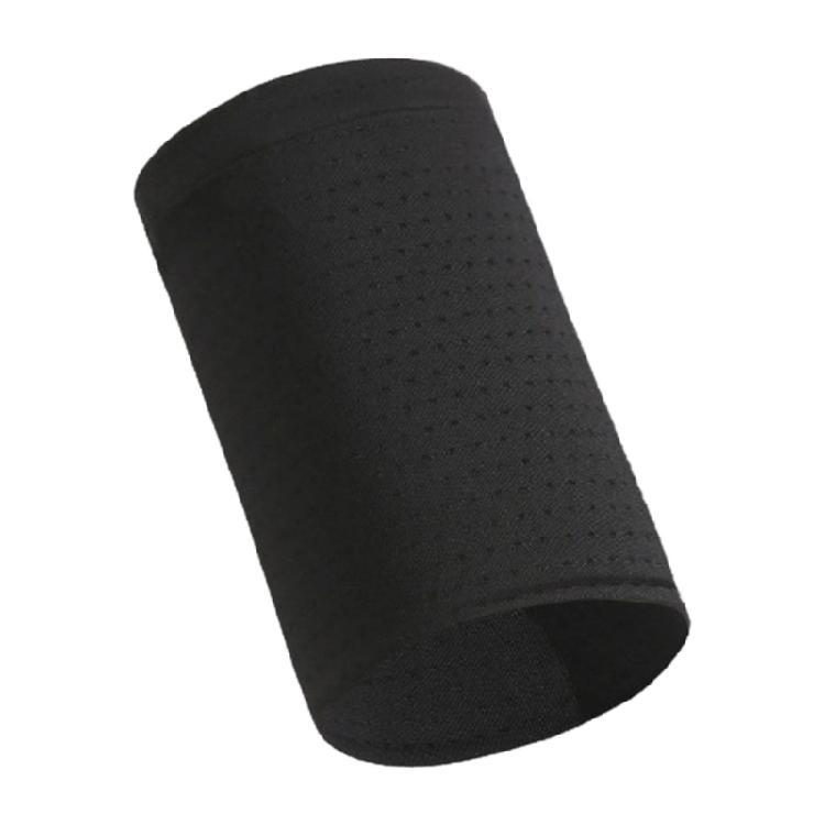 Adjustable Sports Wrist Guard Sweat Absorption Technology Flexibility Polyester Texture Great for Volleyballs Badminton