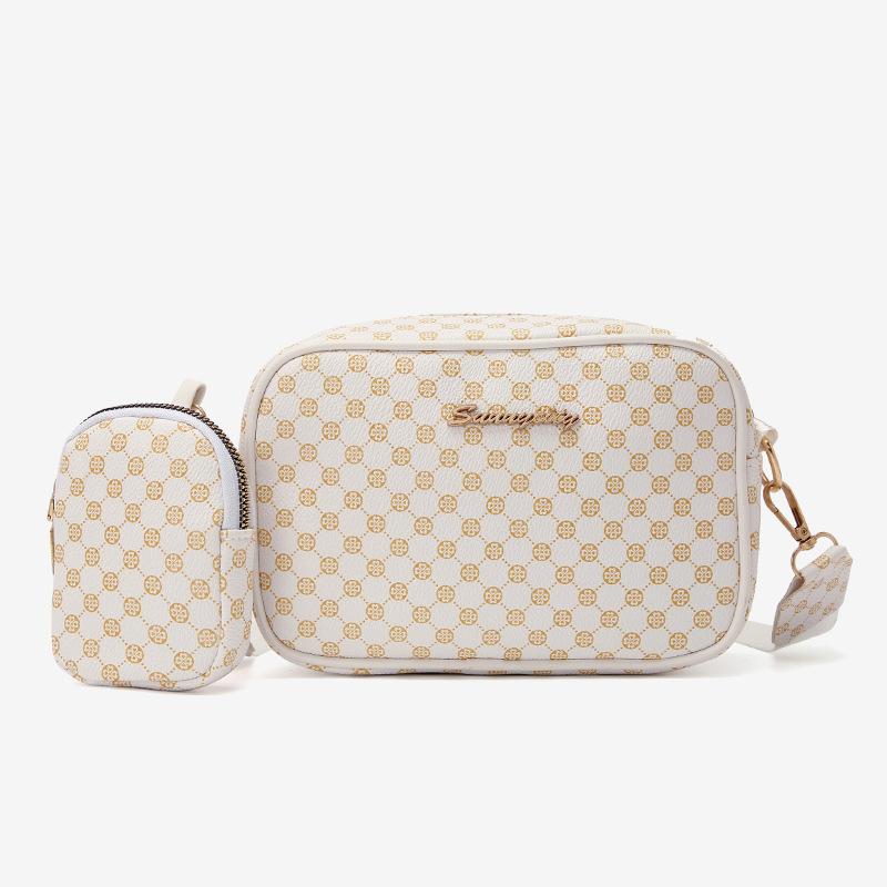 

New embroidered women s shoulder bag fashion casual printed mother bag wide shoulder strap messenger bag one piece белый