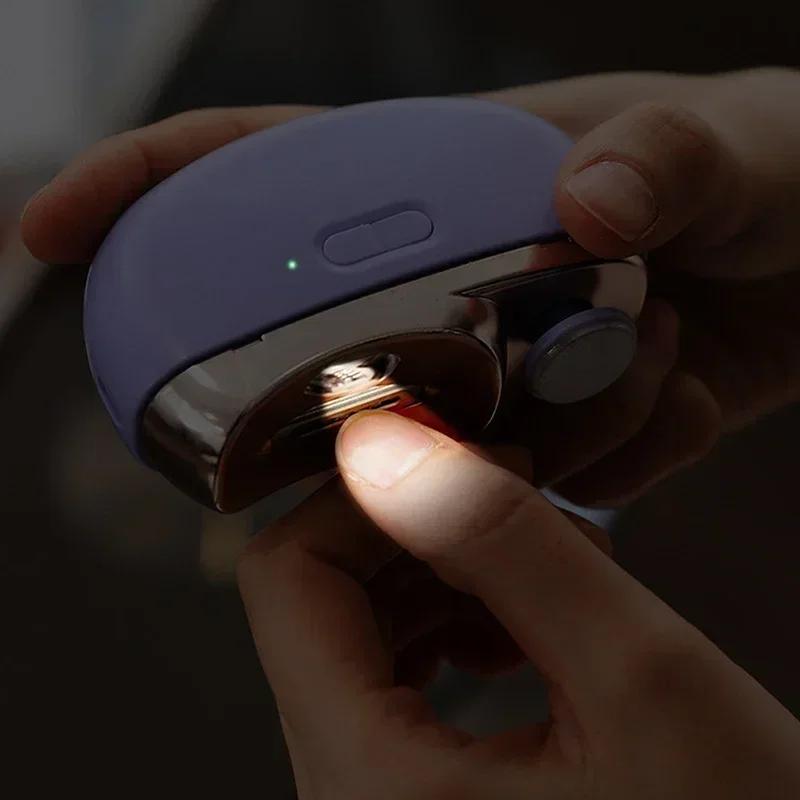 Electric Nail Clipper Grinding and Polishing with Light Automatic Nail Trimmer Rechargeable Nail Cutter Manicure for Baby Adult