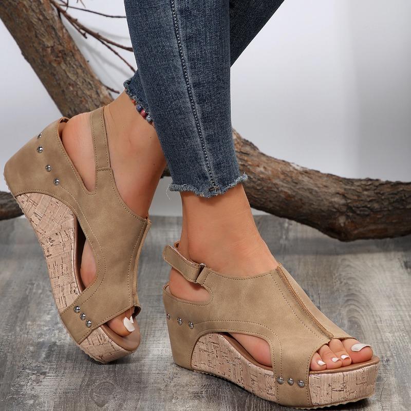 Mode 2025 Sommer Zehenfrei Damen Sandalen Mode Nieten Lässig Neu Übergröße Rom Bestseller Bequeme Plateausandalen Zapatos