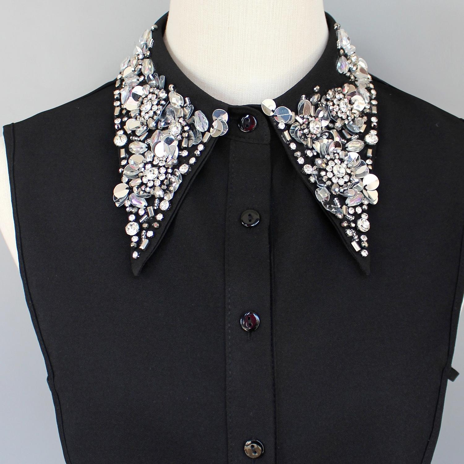 

1 роскошный и изысканный женский накладной воротник с замысловатым бисером и пайетками, выполненный в богемном стиле. Это delu