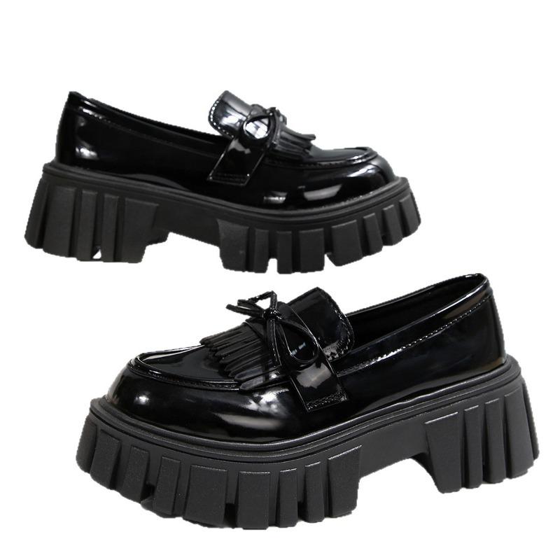 Fashion Women's Platform Thick Heel Loafers Plus Size Fashion Black Patent Leather Dress Shoes Woman Comfortable Slip on Outdoor Shoes