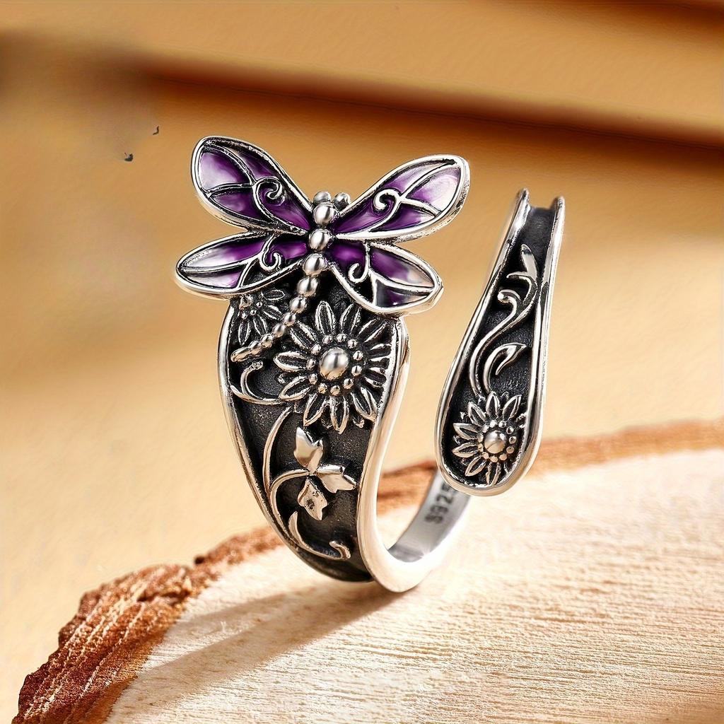 Ladies' Open Ring, Bohemian Victorian Thumb Jewelry, Fashionable and Personalized Punk Carving Cross Pattern, Versatile for All Seasons