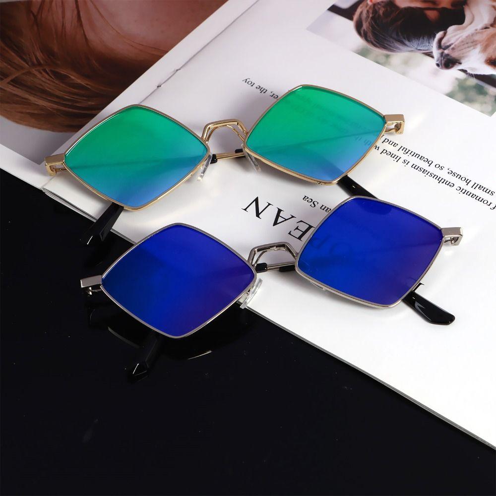 Vintage Metal Small Quadrilateral Frame Men's Shades Diamond Shape Women's Sunglasses Sun Glasses