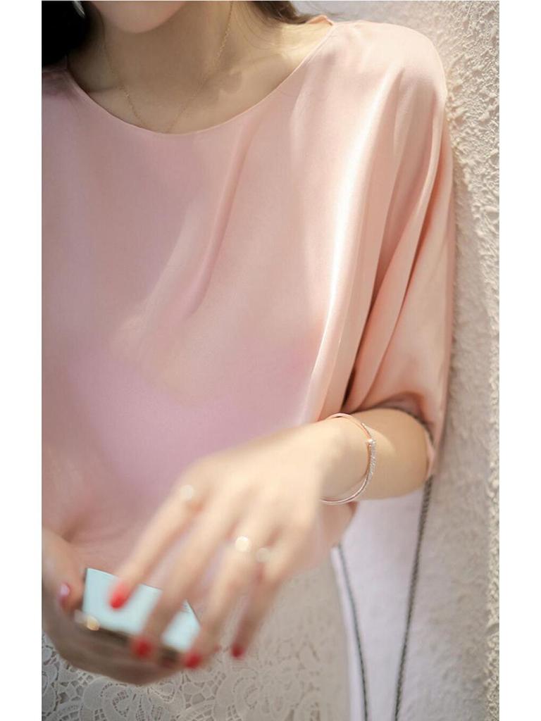 Korean Style Satin Three-Quarter Sleeve Women's Slimming Top