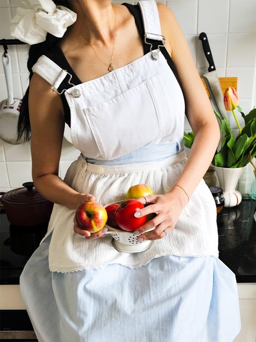 GREYMANSION Cotton Rain Layered Apron Blue & White