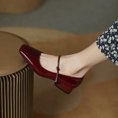 Eleganti scarpe da festa francesi con tacco alto per donna, con plateau, in pelle verniciata, Mary Jane, bordeaux, nere, con punta quadrata e tacco medio