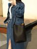 2025 Retro Women's Genuine Leather Bucket Tote Bag - Large Capacity Single Shoulder Bag