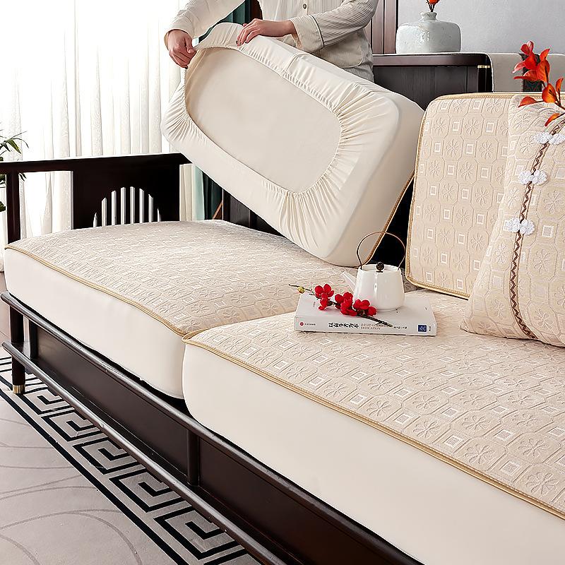 Sofa Cover Non-Slip All Wrapped Cover Chinese Three-Seat Solid Wood Sofa Cushion Four Seasons Universal Sofa Cushion