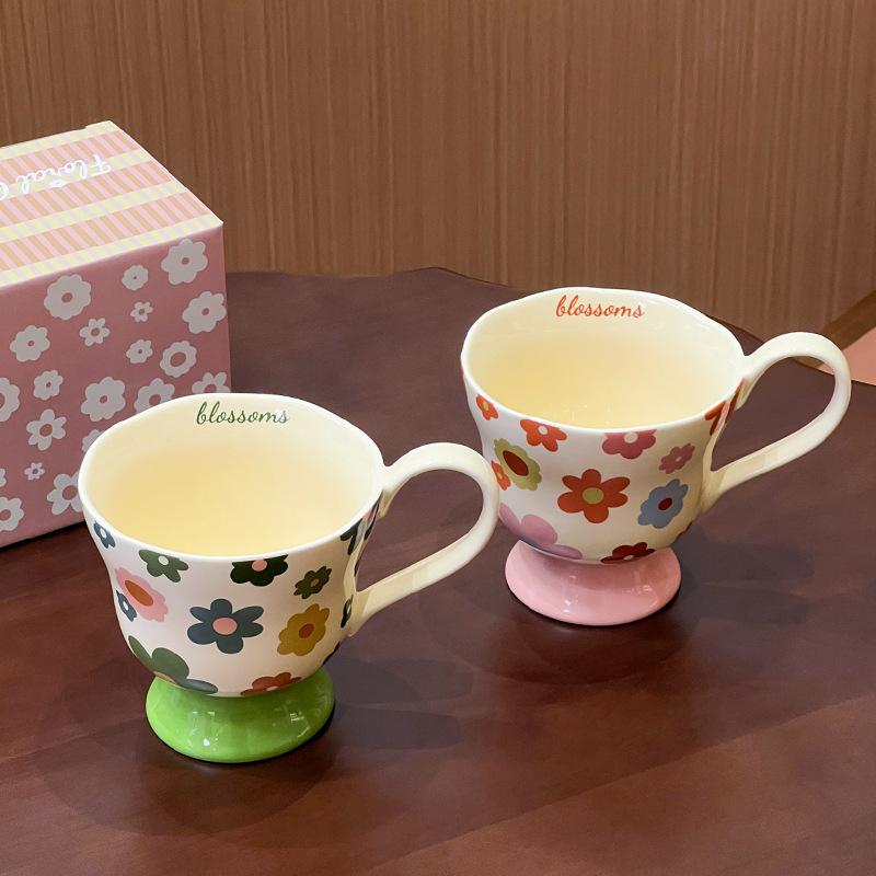 Keramiktasse Sonnenblume kreativ niedlich Keramiktasse Kelch Retro-Becher mit Löffel Frühstückstasse