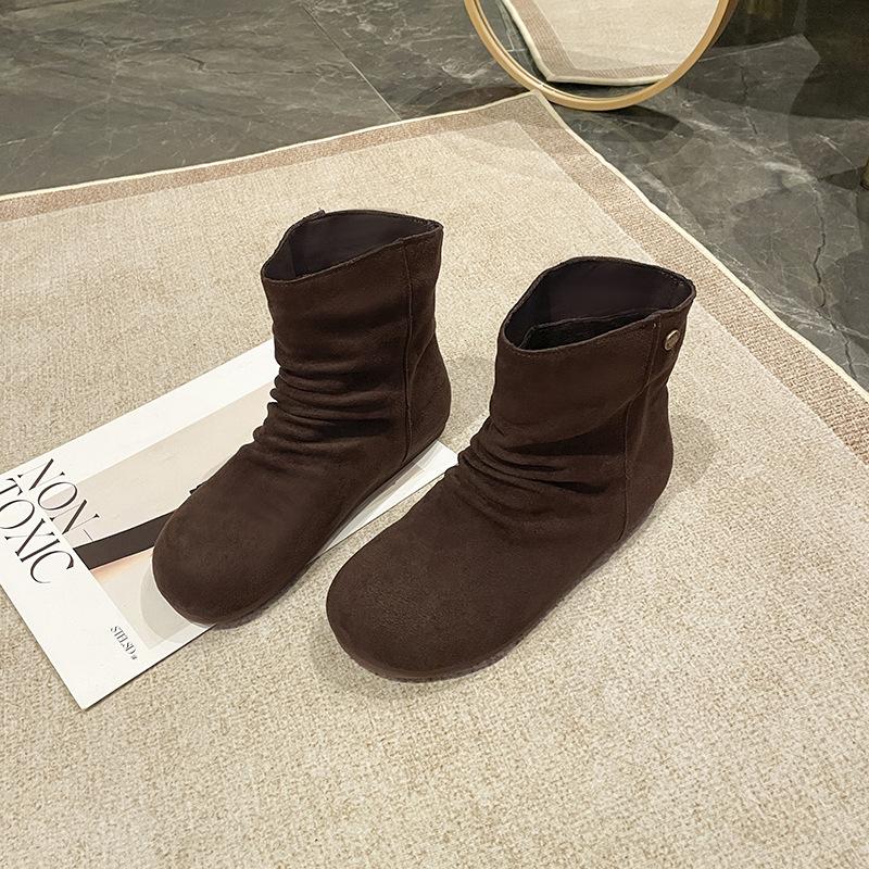 

Wasteland wind folds piled boots women s 2025 autumn new fashionable versatile lightweight heightening casual short boots tide 40 кофейный