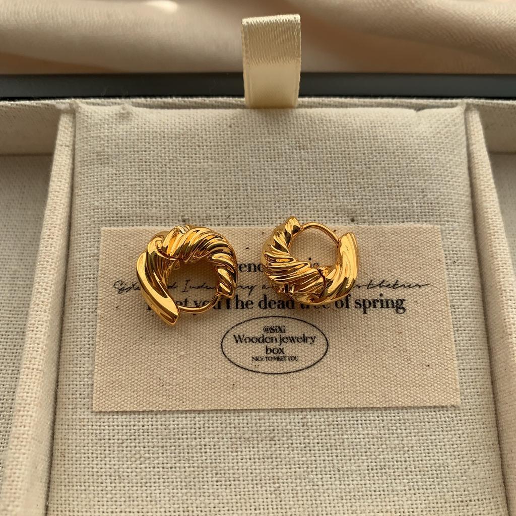Gold Woven Geometric Earrings Earrings Vintage Exquisite Premium Personality Unique Earrings