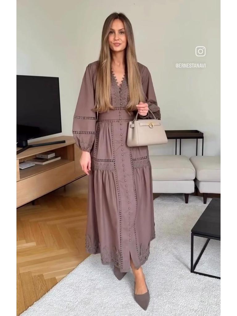 Women's European American Lace Trim V-Neck Long Sleeve Dress