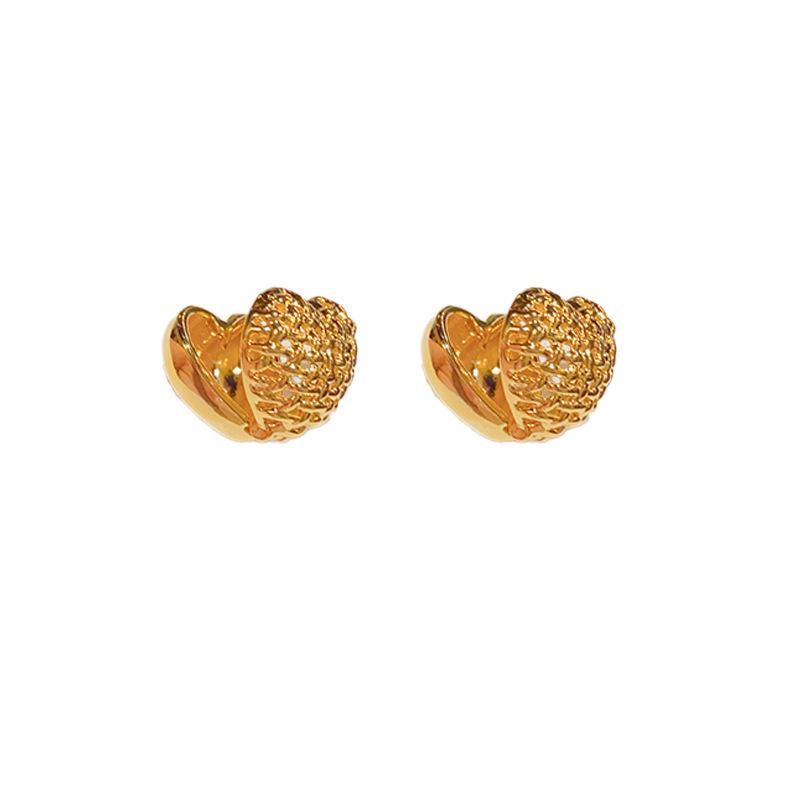 Retro Heart-Shaped Mesh Hoop Earrings with Hollow Design
