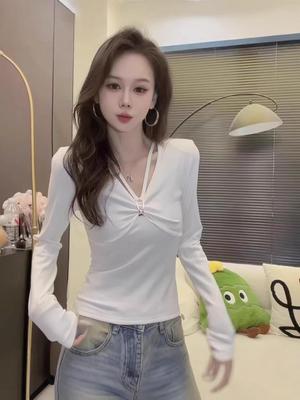 Chic Slim-Fit V-Neck Long-Sleeve Women's Top - 2026 Spring Arrival