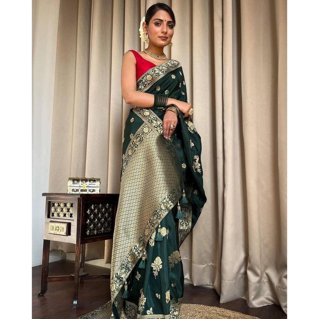 This Beautiful Saree Is Elegantly Decorated with Gorgeous Solid Jacquard Weave That Gives a Perfect Look To the Outfit.