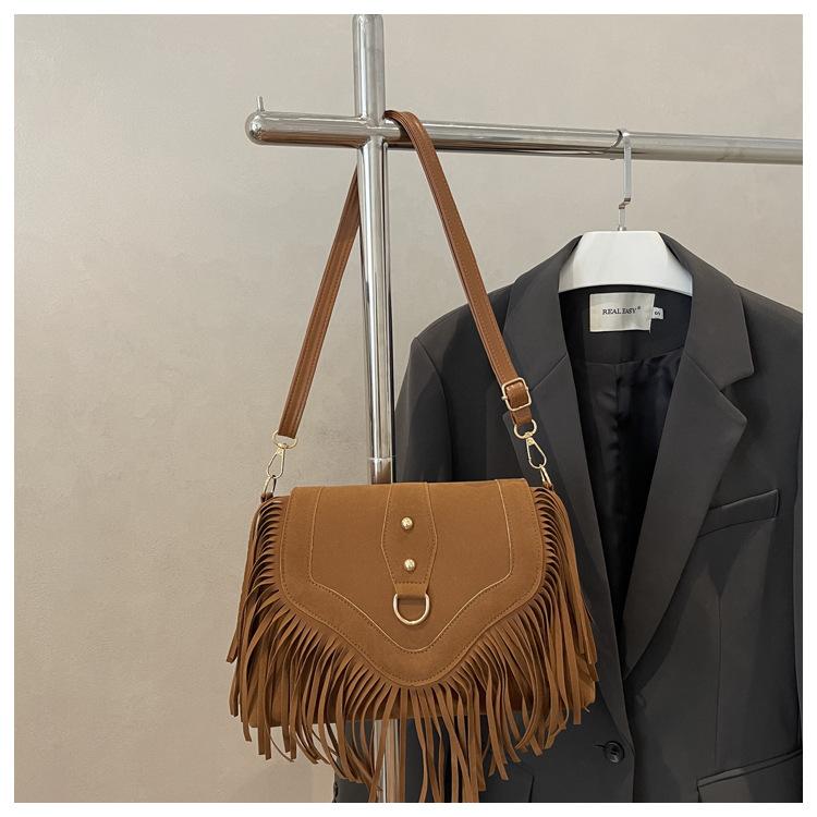 2026 Vintage Style Women Saddle Bag Fringe & Matte Texture Casual Shoulder Crossbody Bag