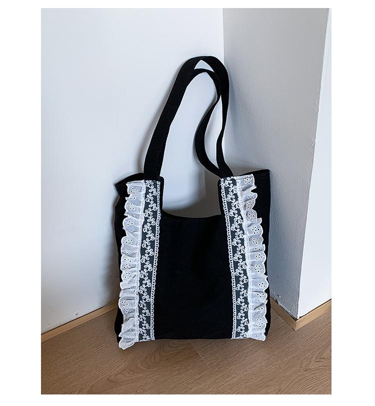

Korean version 2025 new girl heart cute wind lace cloth bag Velcro bag high value student shoulder bag чорний
