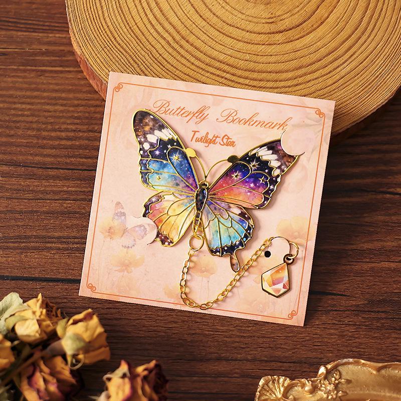 Retro Butterfly Metal Bookmark - Exquisite Chinese-Style Gift for Teachers