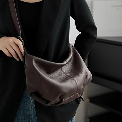 Fashion Women's Bag Single Shoulder Bag 2025 New Top Layer Cowhide Crossbody Bag Versatile Commuter Large Capacity Dumpling Bag