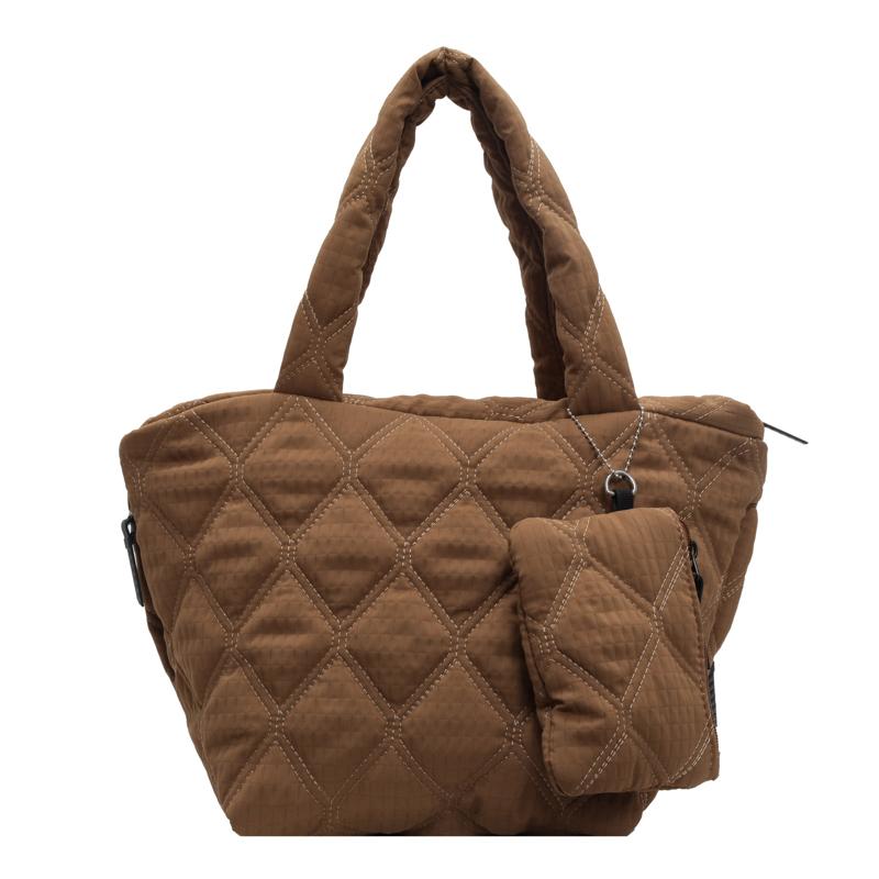 Women Quilted Shoulder Bag Large Capacity Diamond Grid Soft Padded Top-Handle Bag Travel Armpit Bag Space Cotton Tote Handbag