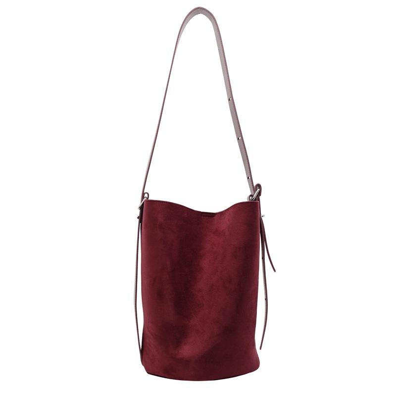 Popular Autumn and Winter Maillard Texture Fashionable Niche Versatile Bucket Bag Women's Commuter Suede Messenger Bag
