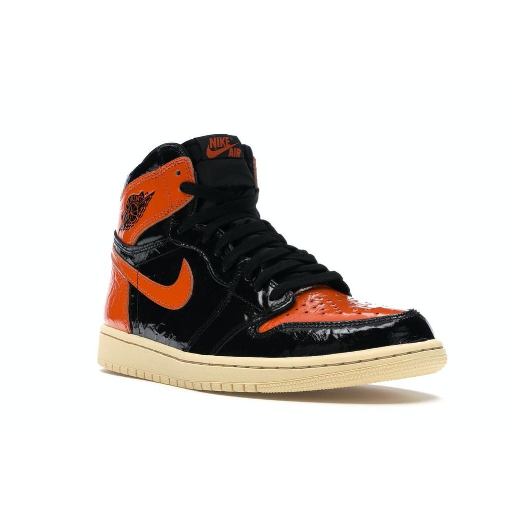 Air Jordan 1 Retro High OG Shattered Backboard 3.0 Men Sneakers Black Pale-Vanilla-Starfish 555088-028