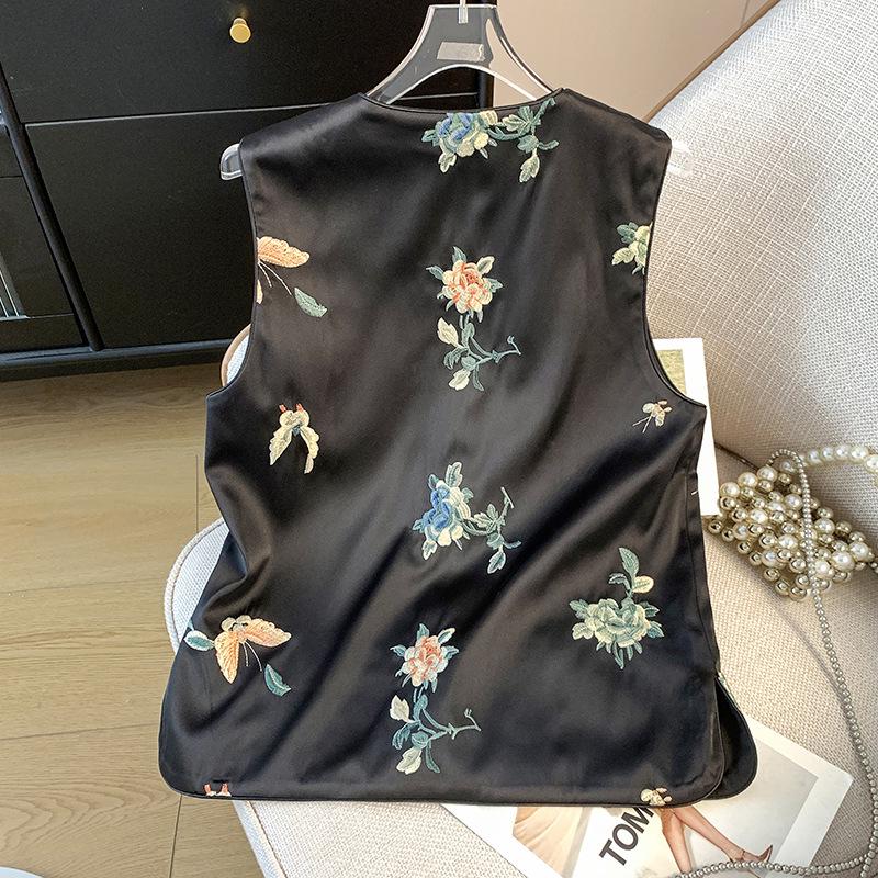 Spring & Fall Retro V-Neck Satin Embroidered Hanfu Vest with Frog Button
