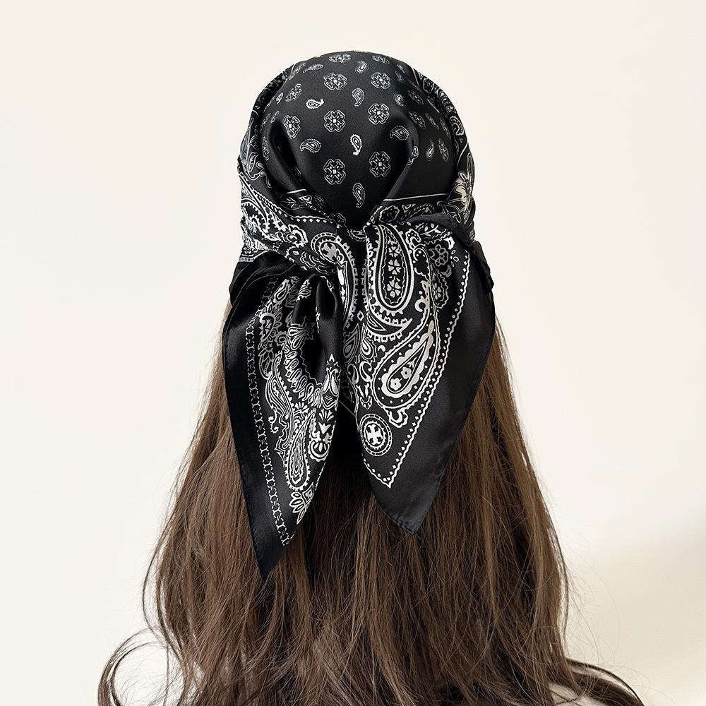 Black and White Cashew Floral Silk Scarves Wholesale Hot-selling, 71cm Headscarves, Headscarves, Square Scarves for Women, Summer Thin Scarves