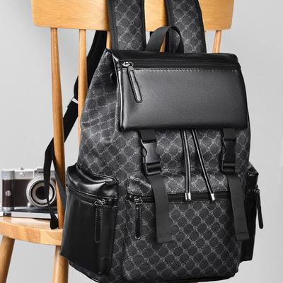 Luxusní pánský batoh Velkokapacitní kožený cestovní batoh Casual Student School Backpack Vodotěsný batoh