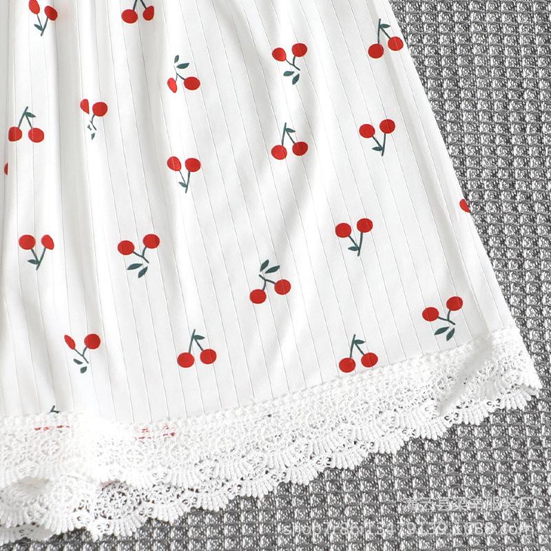 Evropský a americký styl Dámská pyžamová souprava s třešňovým potiskem s výstřihem do V a krajkou - Tričko s krátkým rukávem a šortky slim fit pro domácí nošení