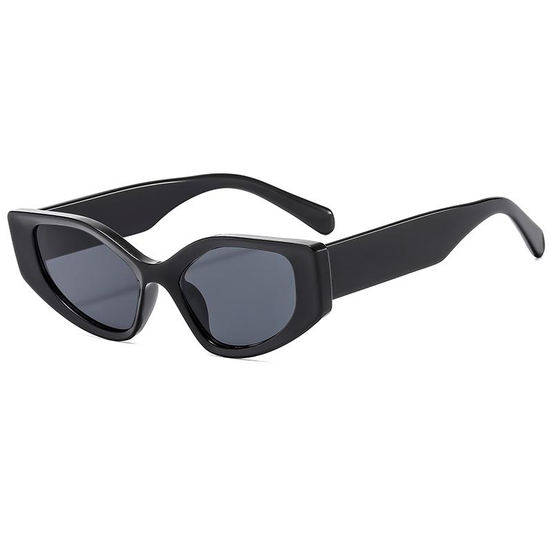 Vintage Retro Thick Frame Polygonal Sunglasses Women Latest Vintage Punk Cat Eyes Stylish Sun Eyeglasses UV400 Summer Shade Eyeglasses