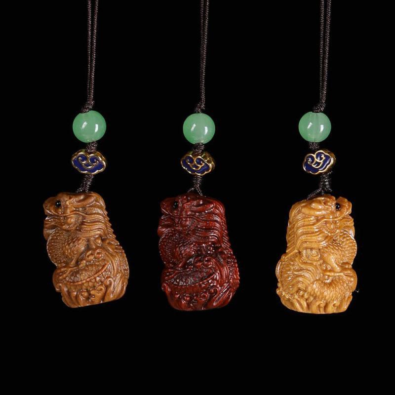 Creative Chinese Style Zodiac Dragon Carving Keyring Pendant in Green and Purple Sandalwood