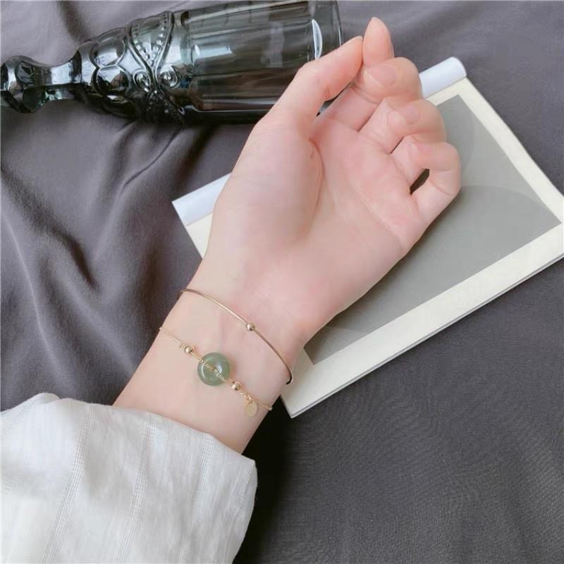 Hetian Jade Safety Buckle Bracelet: Women's Luxury Retro Palace Style Lucky Bead Bangle.