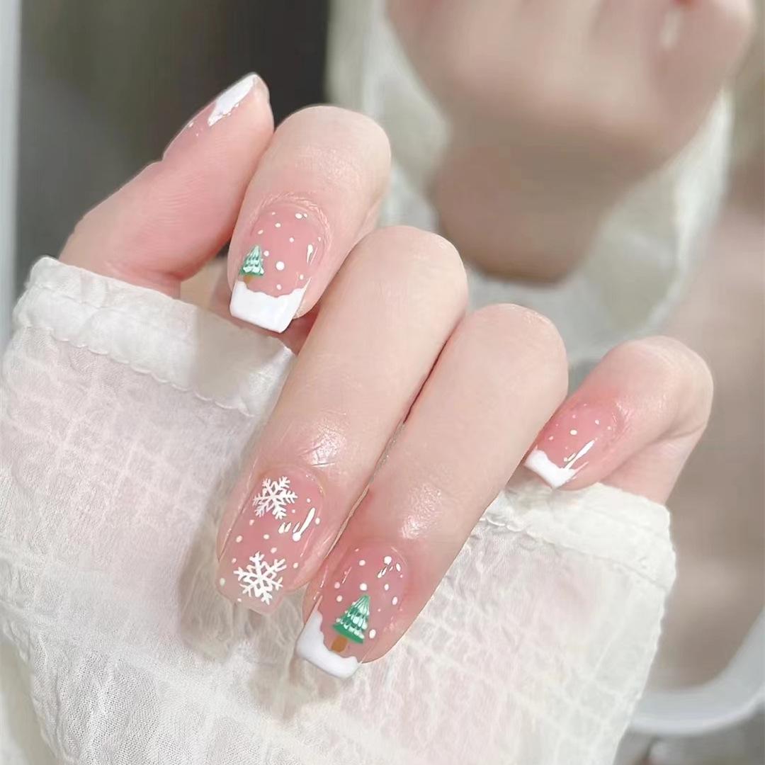 

C466 Icy Summer Snowflake Medium-Long Wearable False Nails