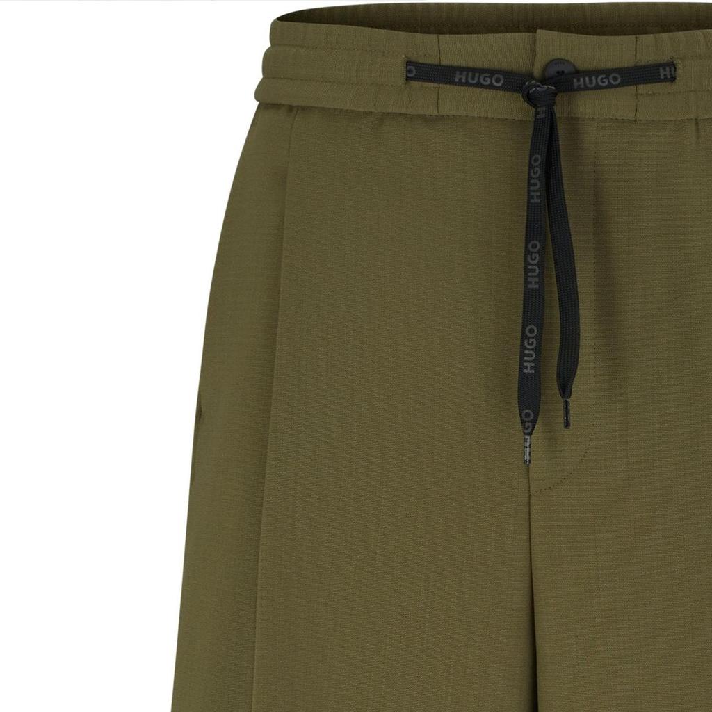 Hugo Boss Casual Shorts Men's Green Moderate 50494771-345