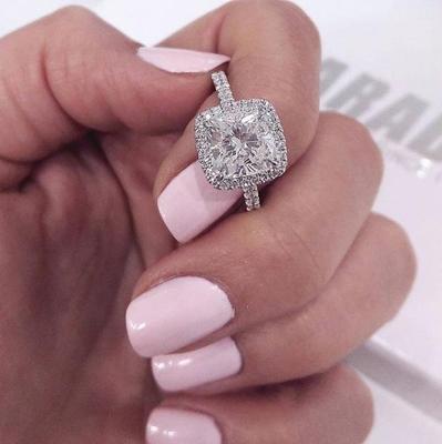 Elegance Collection: Damen Klassischer Vergoldeter Zirkonring