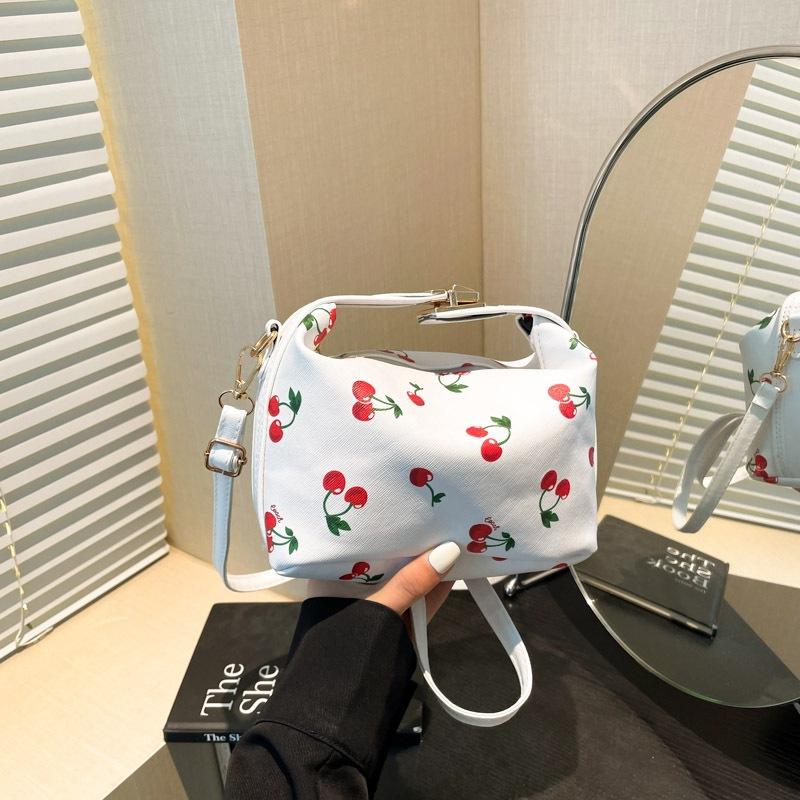 Fresh Cherry Print 2025 New Summer Cute Trend Sweet Fashion Messenger Shoulder Bag