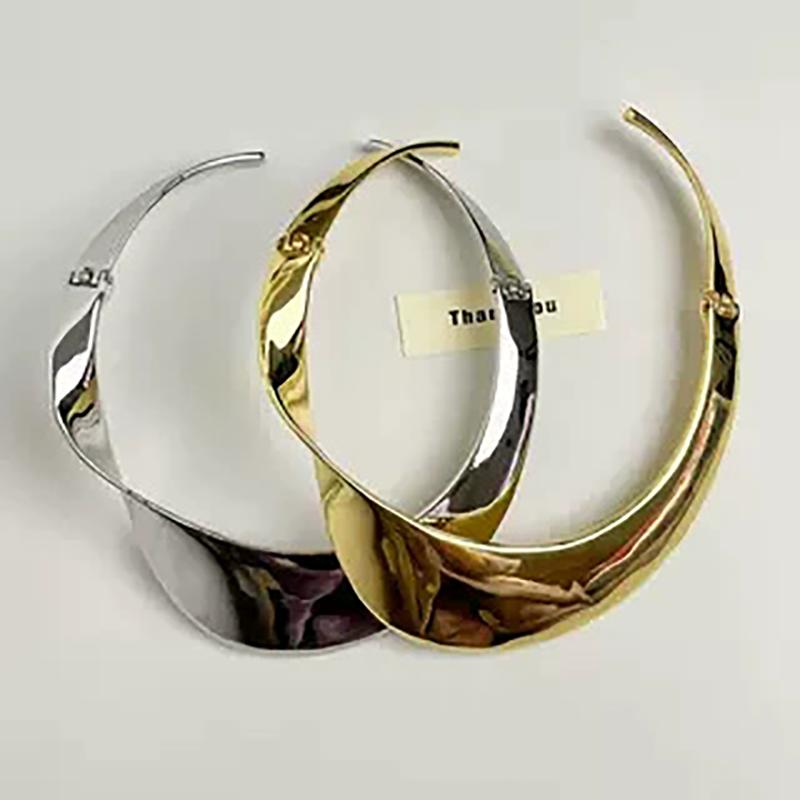 Simple High Grade Punk Exaggerated Glossy Sheet Metal Collar For Women Light Luxury High Grade Choker Party Jewelry Accessories