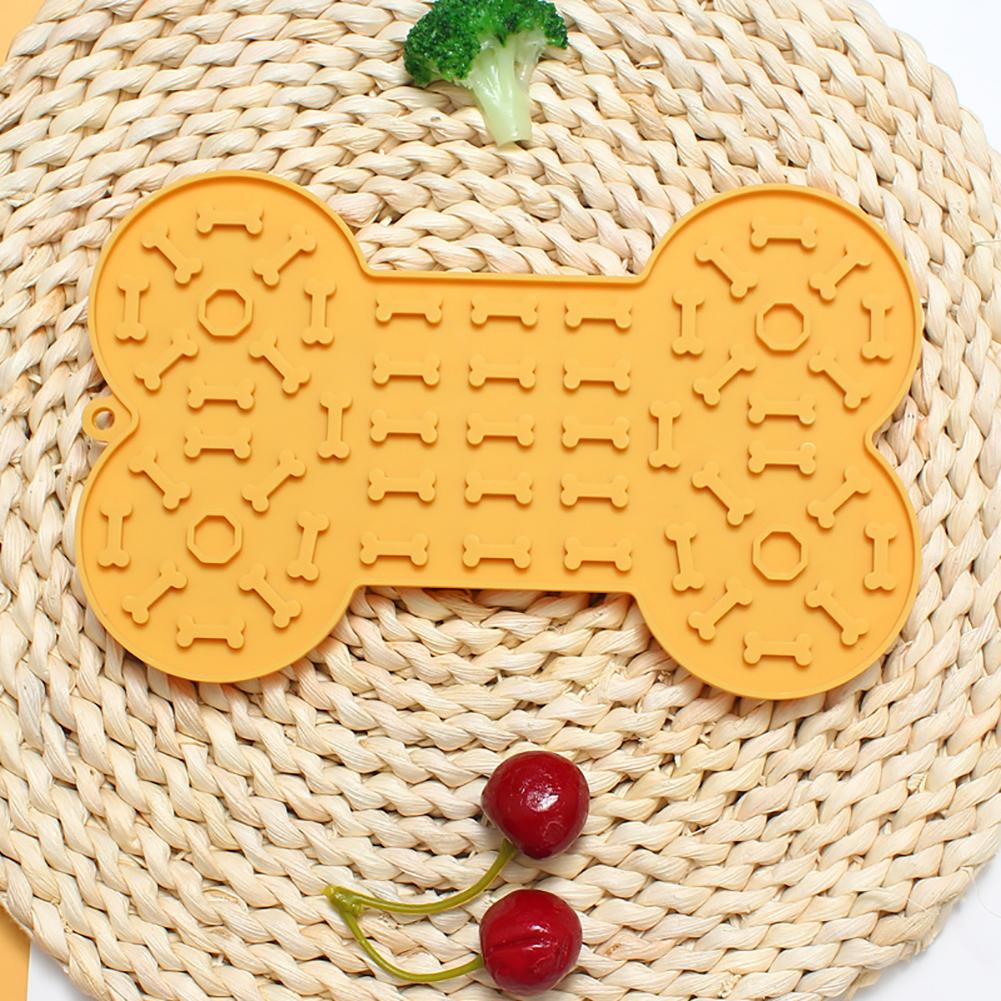 Silicone Pet Licking Pad With Suction Square Round Lick Mat Cat Dog Slow Food Bowl Dogs Slow Feeder Pet Supplies