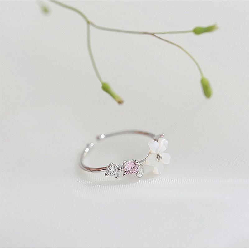 Vintage Rose Flower Rings For Women Korean Style Adjustable  Sakura Princess Finger Ring Bride Wedding Engagement Party Jewelry