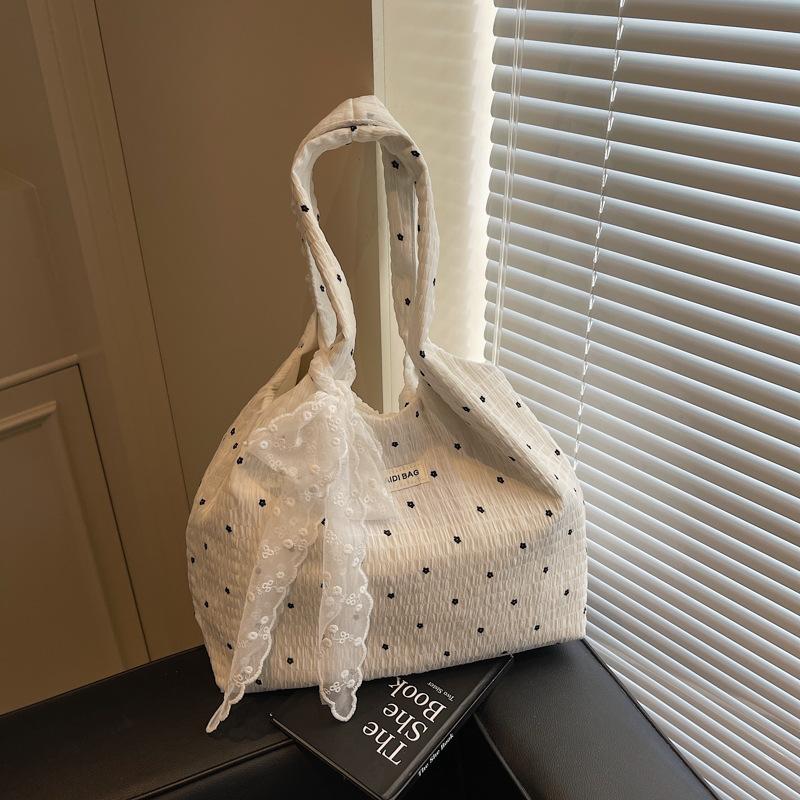 Korean Lazy Wind Large-capacity Underarm Bag Women's 2025 New Girl Chiffon Cloth Polka Dot Shoulder Tote Bag