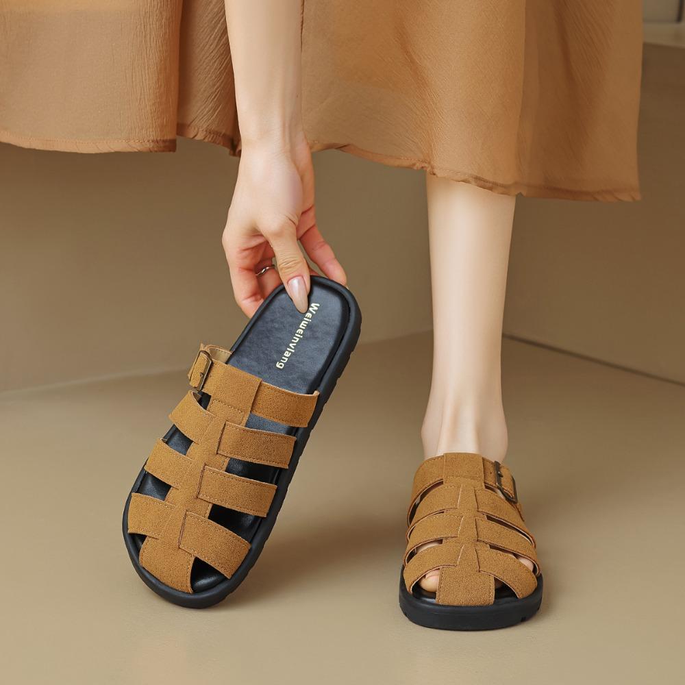 Fashion Slippers for Women 2025 Summer New Retro Style with Toe Caps Women's Woven Roman Sandals for Outdoor Wear Womens Cool Slippers
