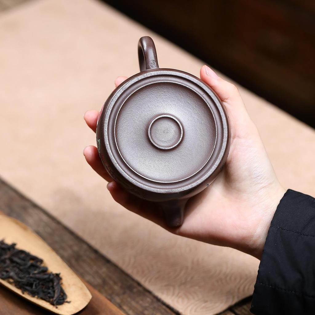 Yixing Zisha Handmade Purple Clay Xi Shi Teapot with Immortal Peach Design