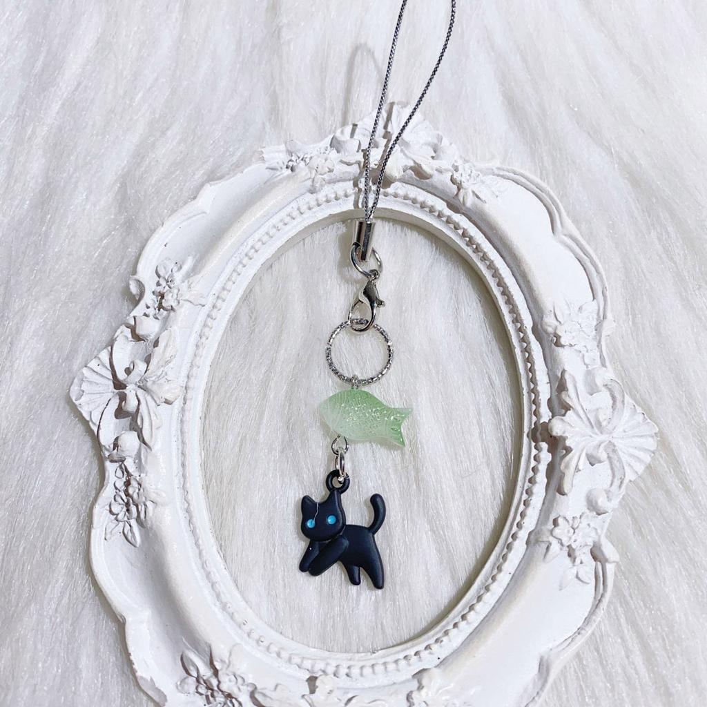 Multifuntional Keychain Travel Friendly Cat Phone Lanyard Acrylic Alloy Texture Phone Accessory for Everyday Carry