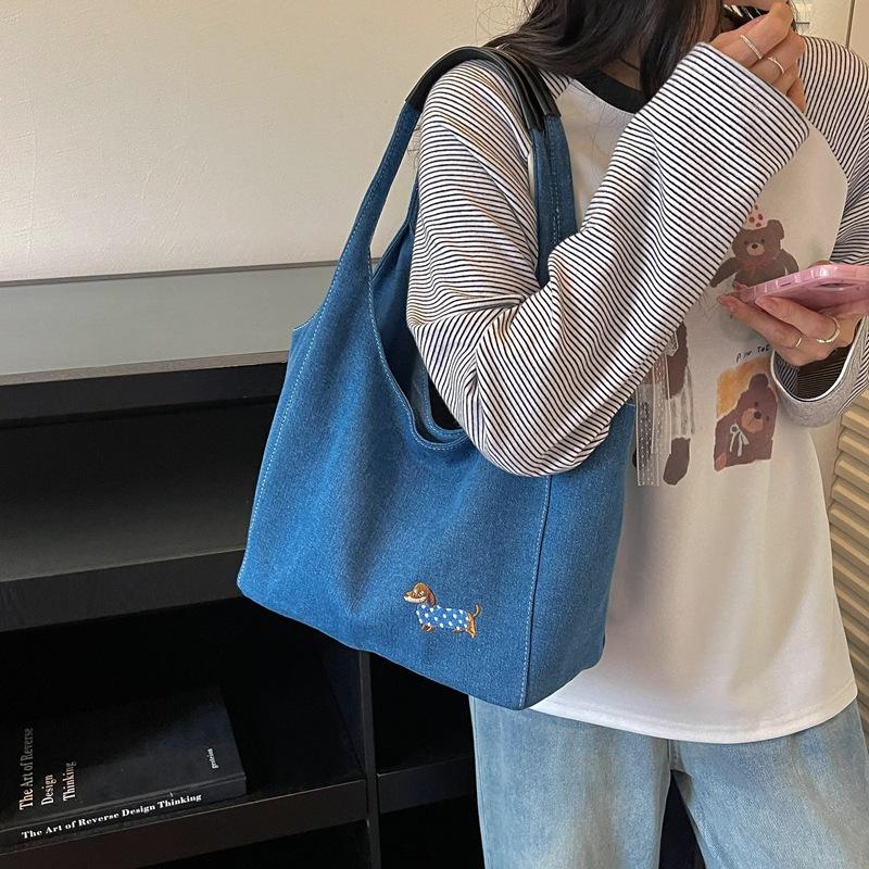 Large-capacity Tote Bag, Fashionable Hand-held Vegetable Basket Bag, Shoulder Bag with A Wide Strap, Bucket Bag