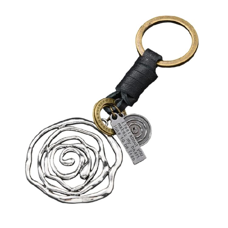 Einzigartiger handgefertigter Schlüsselanhänger Handwerkliche Flechttechnik Robustes PU-Leder Legierung Für Styles Benutzer