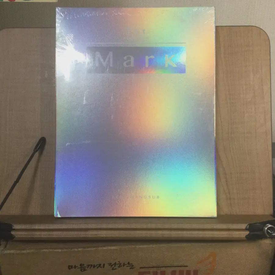 

Changsub: Btob Mark Sealed Lee Changsub (sealed)