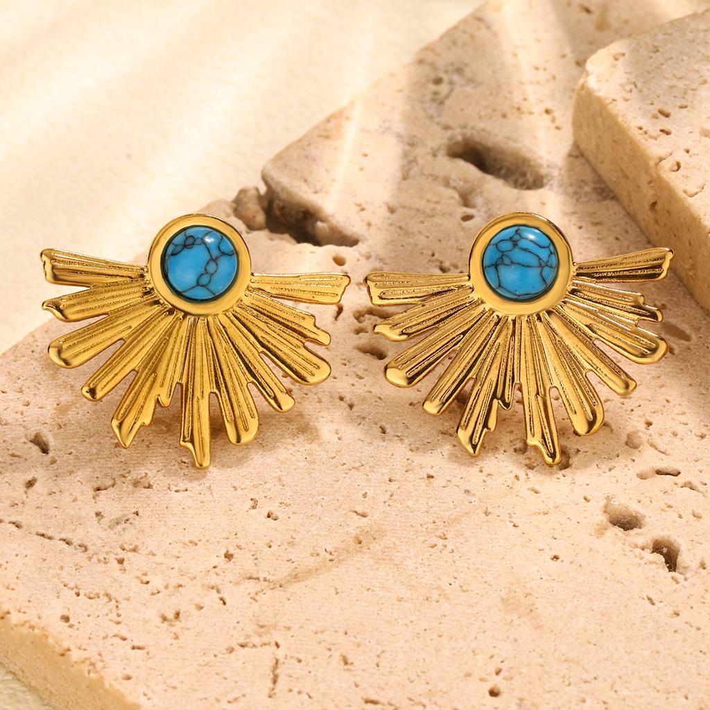 Retro fan-shaped stainless steel stud earrings, high-end gold earrings, niche design light luxury earrings