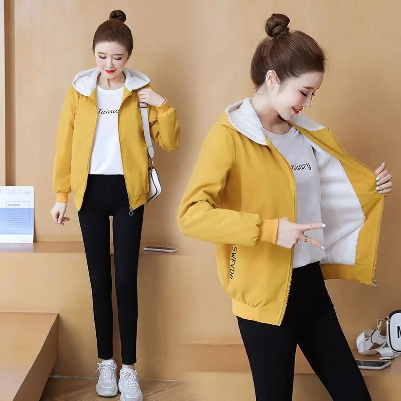 Флисовая утолщенная куртка с капюшоном — фото 12